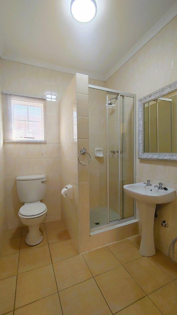 2 Bedroom Property for Sale in Elardus Park Gauteng