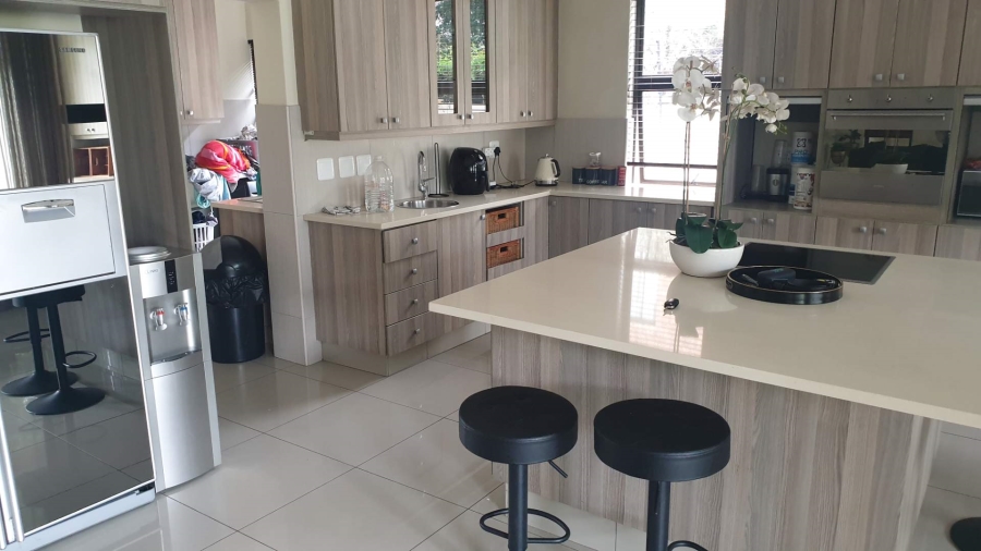 To Let 3 Bedroom Property for Rent in Brooklyn Gauteng