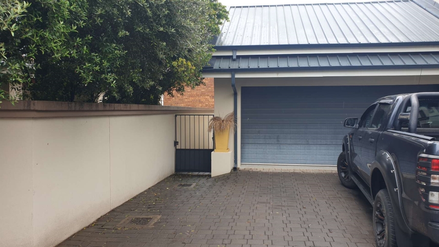 To Let 3 Bedroom Property for Rent in Brooklyn Gauteng