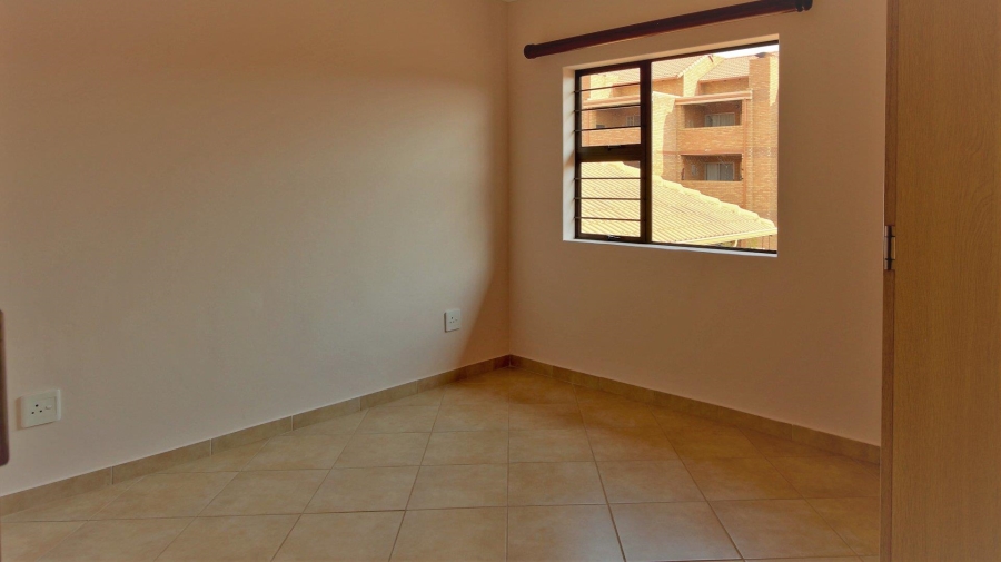 To Let 3 Bedroom Property for Rent in Olympus AH Gauteng