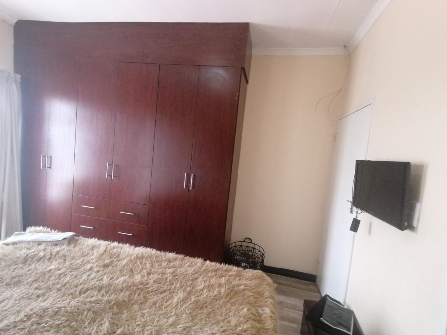 2 Bedroom Property for Sale in Norkem Park Gauteng