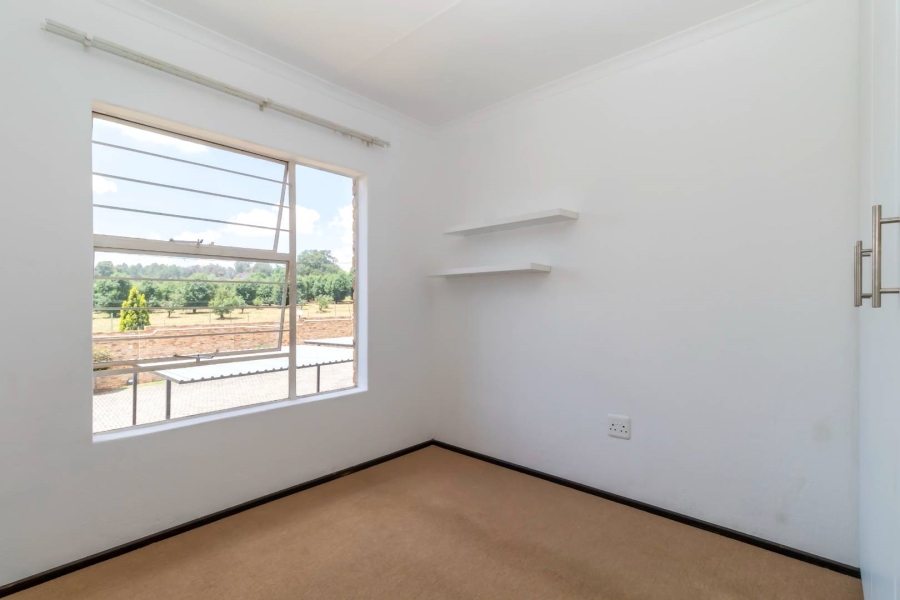 2 Bedroom Property for Sale in Honeydew Gauteng