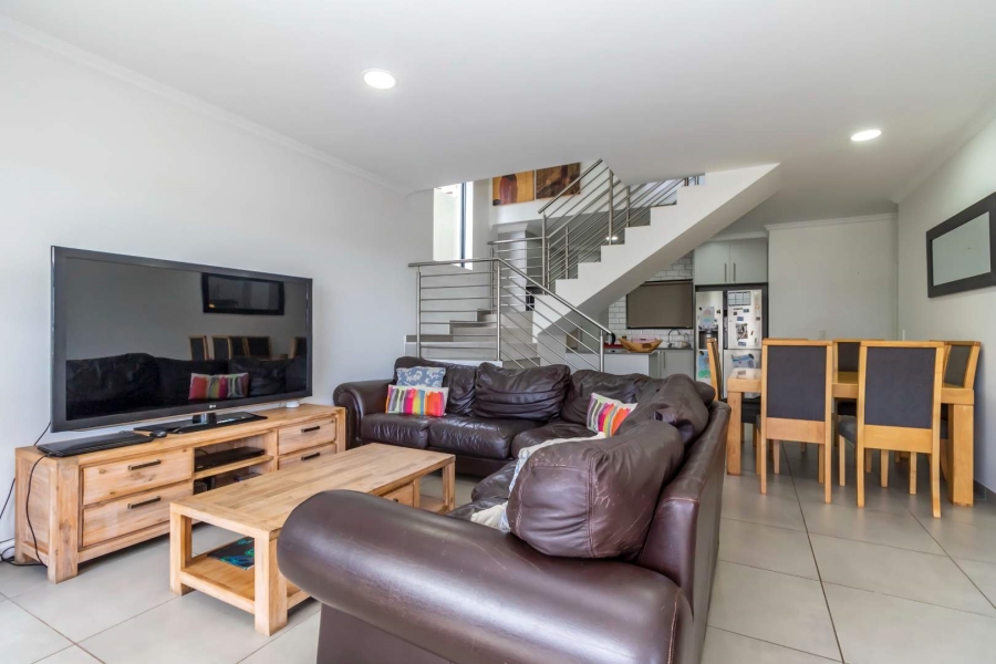 To Let 4 Bedroom Property for Rent in Allens Nek Gauteng
