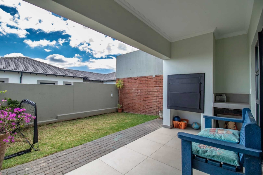 To Let 4 Bedroom Property for Rent in Allens Nek Gauteng