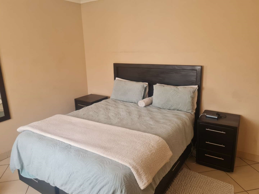 To Let 3 Bedroom Property for Rent in Thatchfield Hills Gauteng