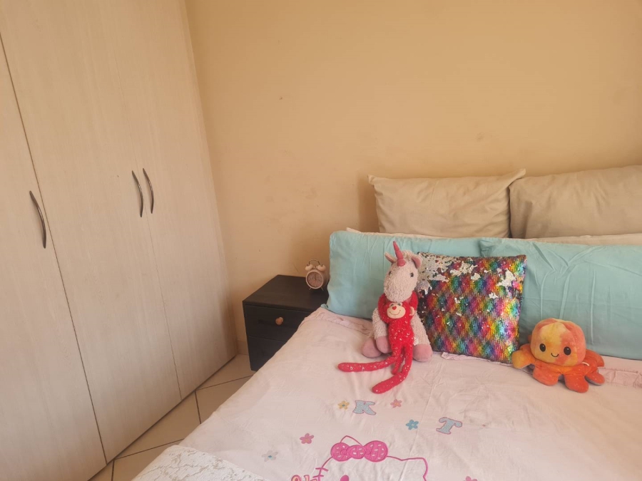 To Let 3 Bedroom Property for Rent in Thatchfield Hills Gauteng