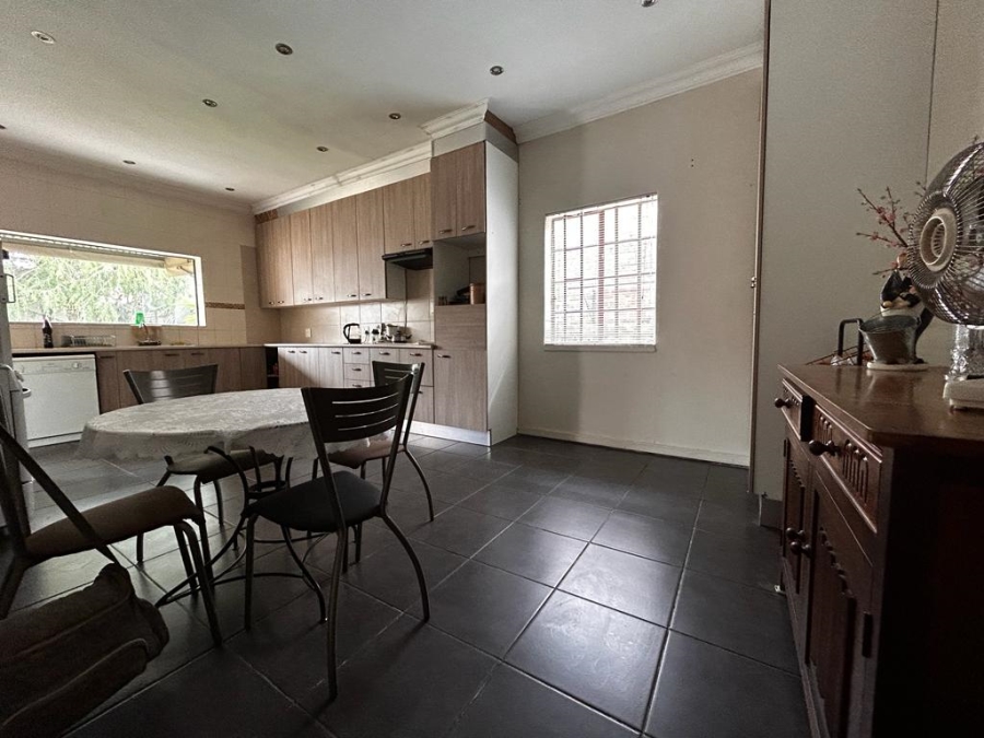 3 Bedroom Property for Sale in Towerby Gauteng