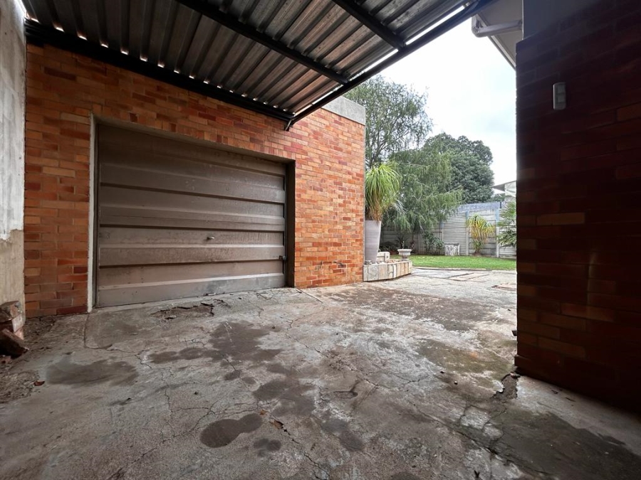 3 Bedroom Property for Sale in Towerby Gauteng