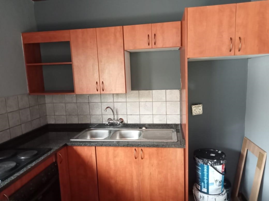 To Let 1 Bedroom Property for Rent in Pretoria North Gauteng