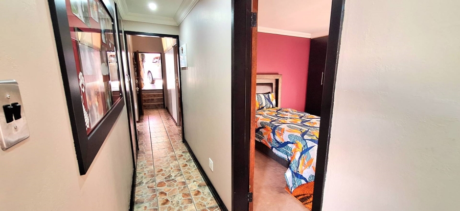 4 Bedroom Property for Sale in Elandspark Gauteng
