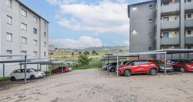 2 Bedroom Property for Sale in Fleurhof Gauteng