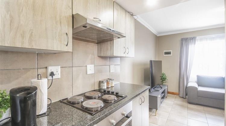 2 Bedroom Property for Sale in Fleurhof Gauteng