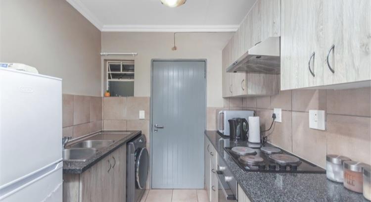 2 Bedroom Property for Sale in Fleurhof Gauteng