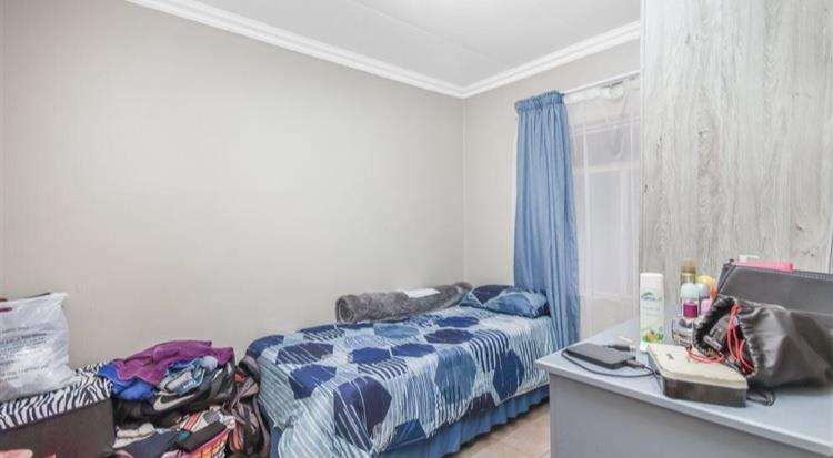2 Bedroom Property for Sale in Fleurhof Gauteng