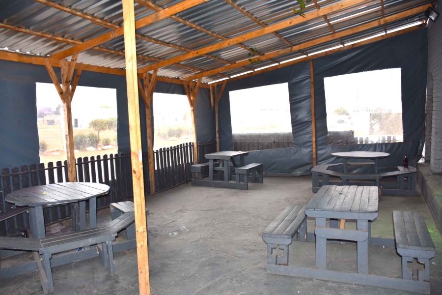 Commercial Property for Sale in Kagiso Gauteng