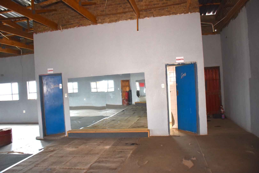Commercial Property for Sale in Kagiso Gauteng