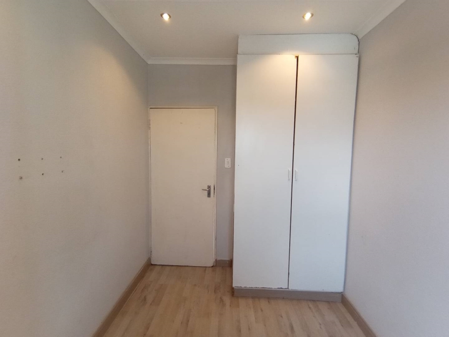 To Let 2 Bedroom Property for Rent in Norkem Park Gauteng