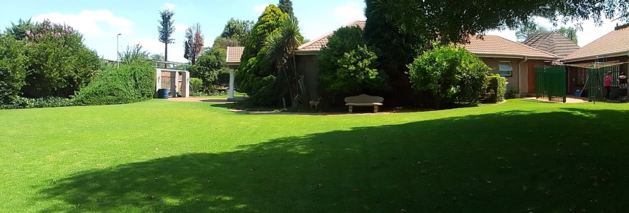 4 Bedroom Property for Sale in Golf Park Gauteng