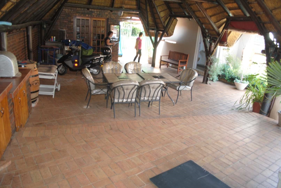 4 Bedroom Property for Sale in Golf Park Gauteng