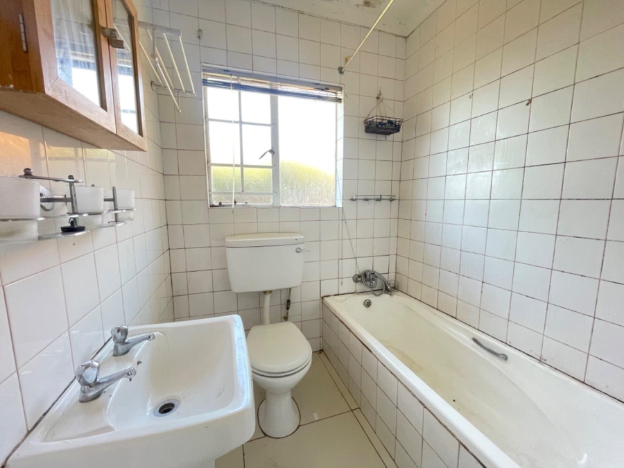 3 Bedroom Property for Sale in Terenure Gauteng