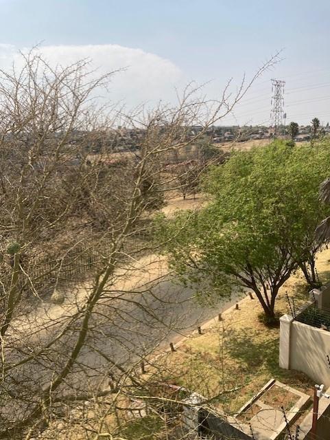 3 Bedroom Property for Sale in Winchester Hills Gauteng
