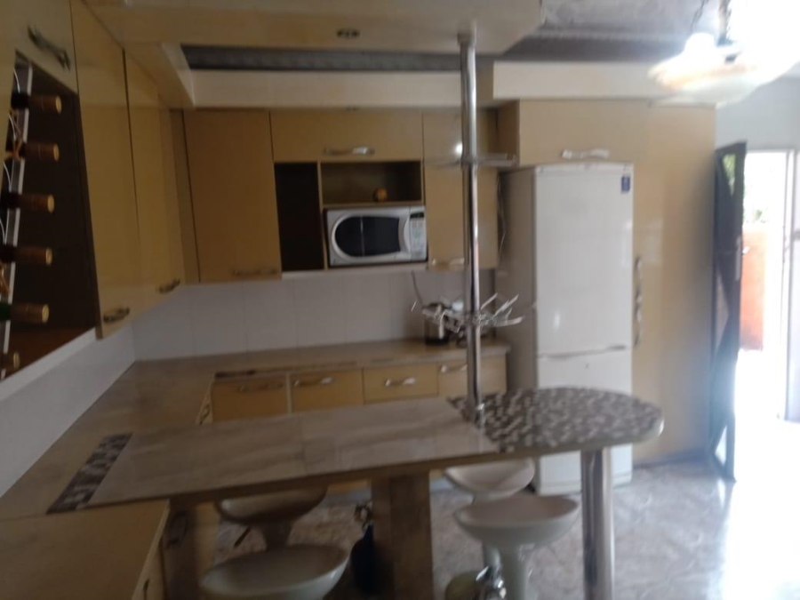 4 Bedroom Property for Sale in Soshanguve GG Gauteng