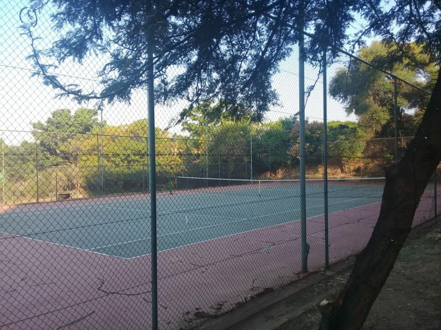 2 Bedroom Property for Sale in La Montagne Gauteng