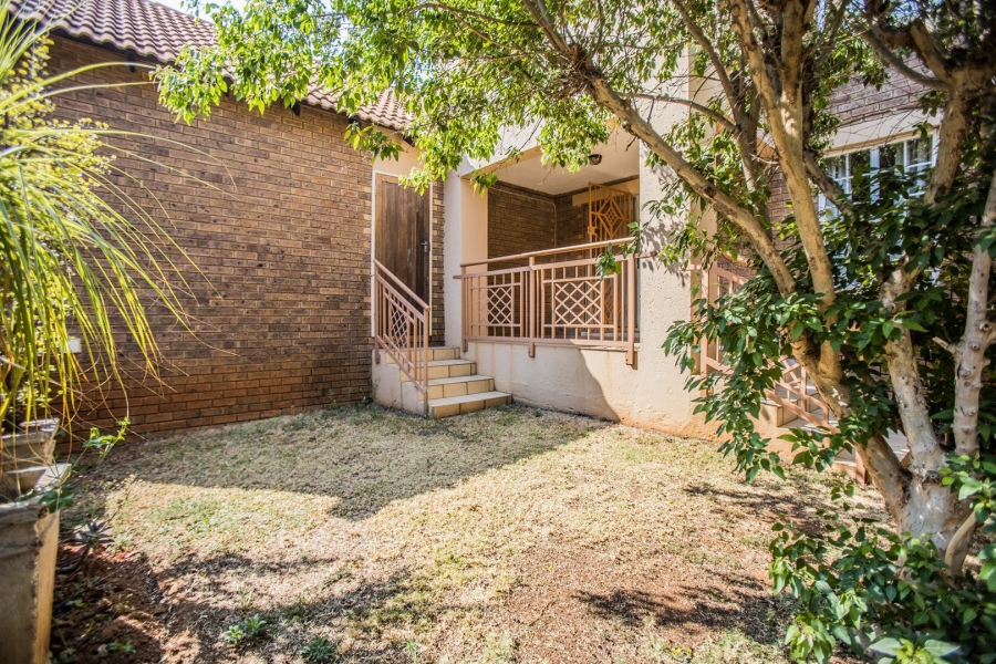 2 Bedroom Property for Sale in Mooikloof Ridge Gauteng