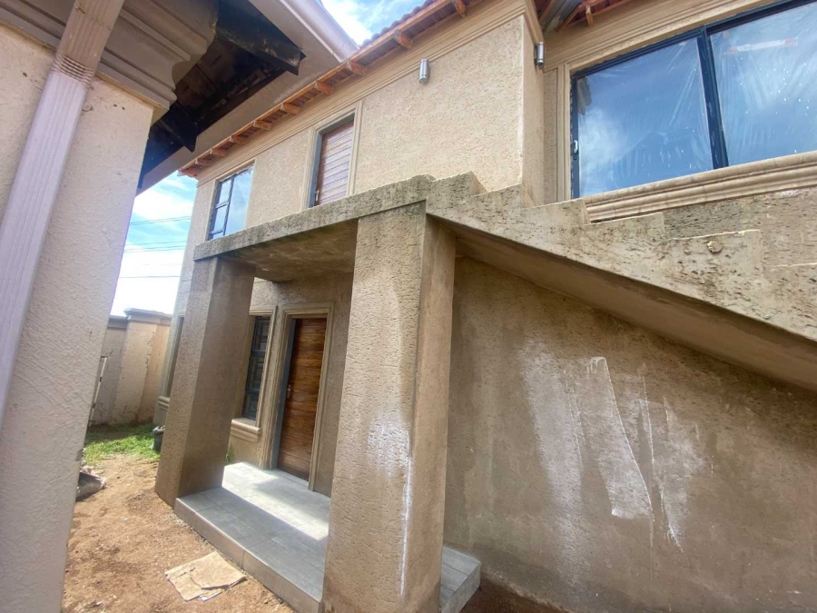 To Let 1 Bedroom Property for Rent in Goudrand Gauteng