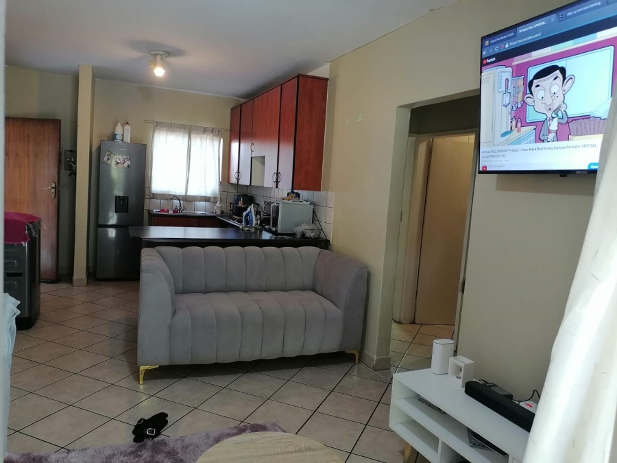 2 Bedroom Property for Sale in Vorna Valley Gauteng