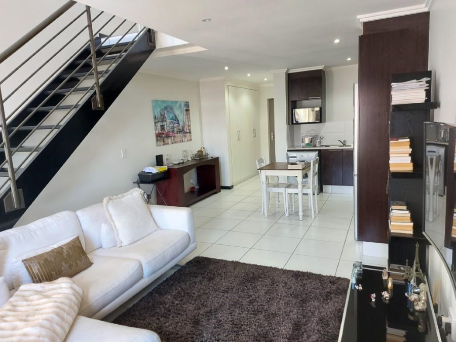 1 Bedroom Property for Sale in Lonehill Gauteng