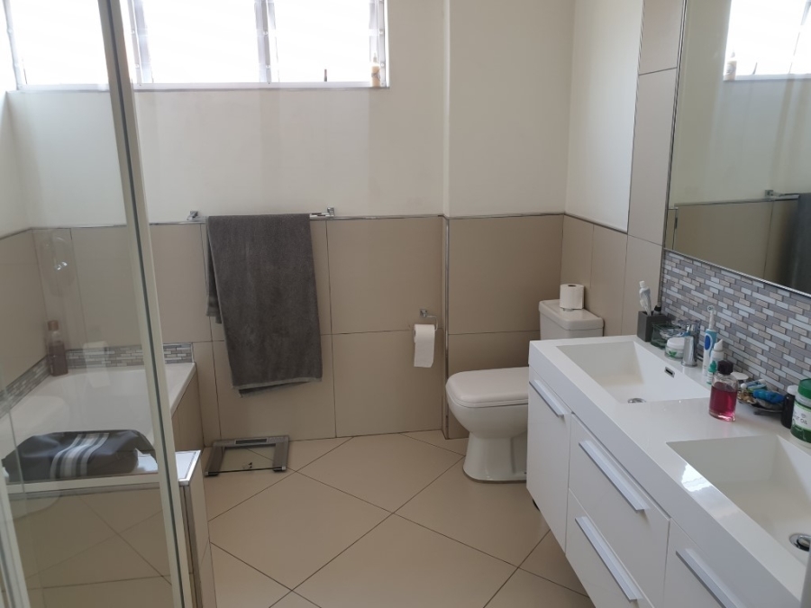 4 Bedroom Property for Sale in Rivonia Gauteng