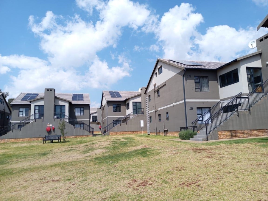 To Let 3 Bedroom Property for Rent in Norton Home Estate AH Gauteng