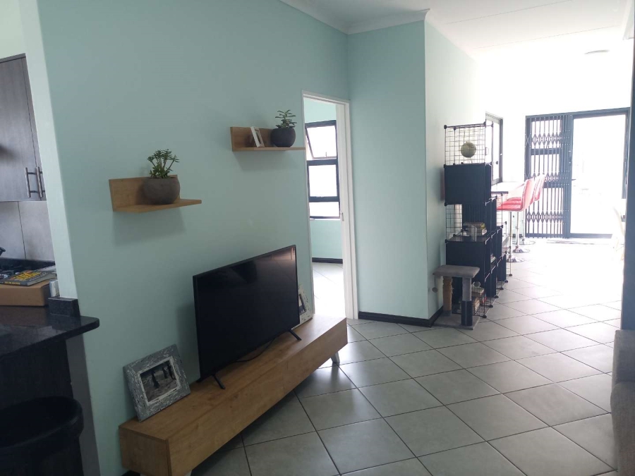 To Let 3 Bedroom Property for Rent in Norton Home Estate AH Gauteng