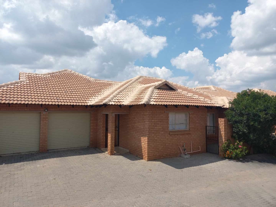 3 Bedroom Property for Sale in Hazeldean Gauteng