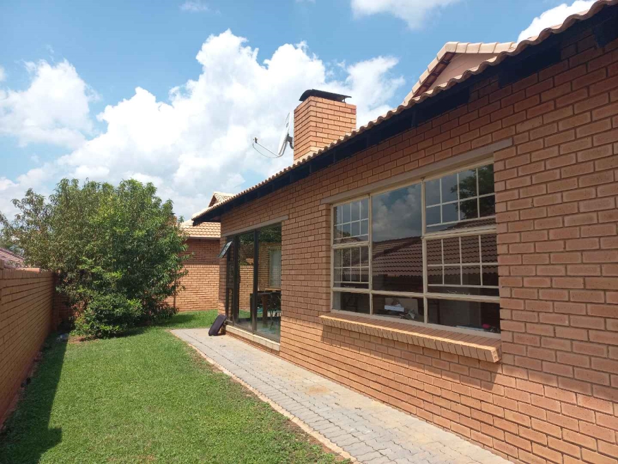 3 Bedroom Property for Sale in Hazeldean Gauteng