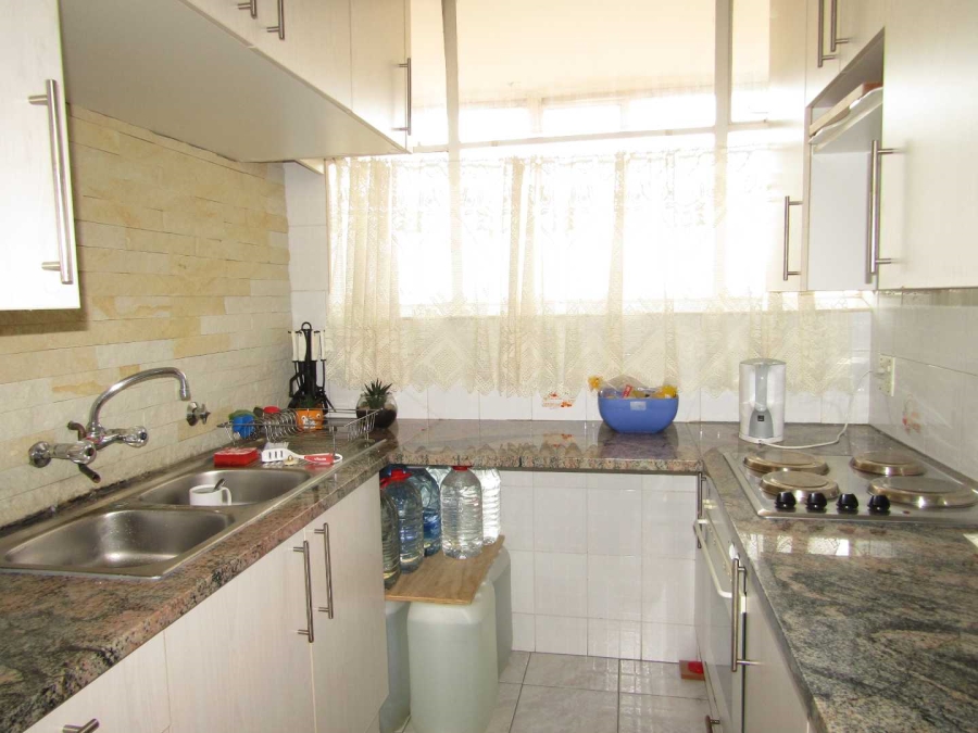 1 Bedroom Property for Sale in Glenhazel Gauteng