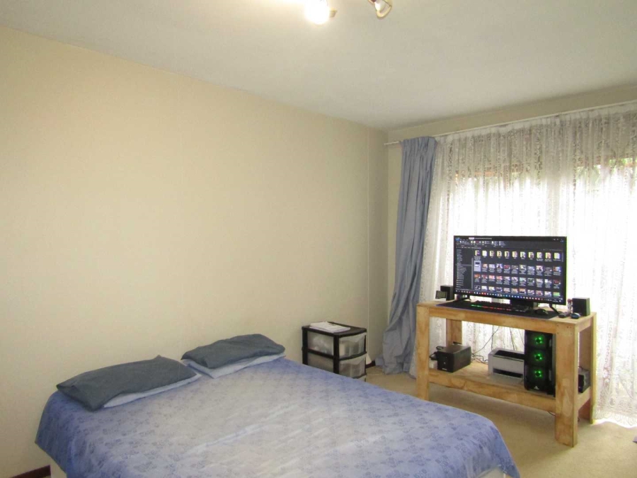1 Bedroom Property for Sale in Glenhazel Gauteng