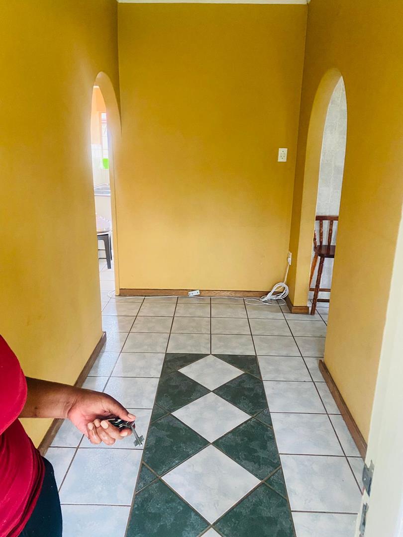 To Let 3 Bedroom Property for Rent in Silverton Gauteng