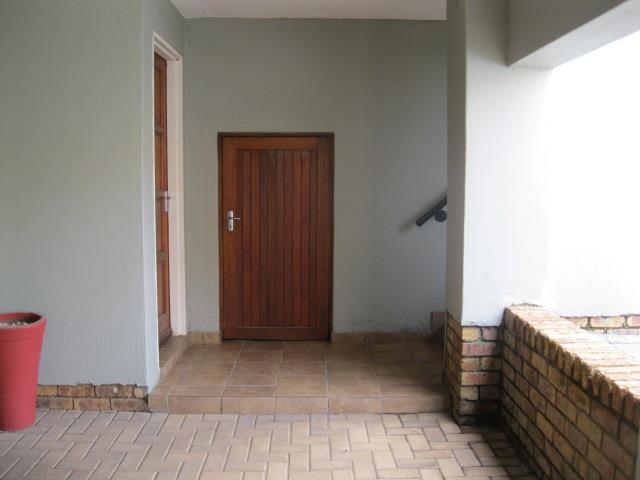 To Let 2 Bedroom Property for Rent in Olympus AH Gauteng
