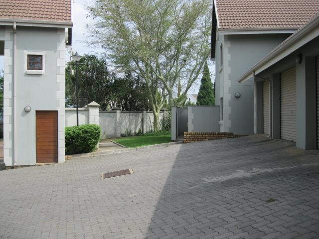 To Let 2 Bedroom Property for Rent in Olympus AH Gauteng