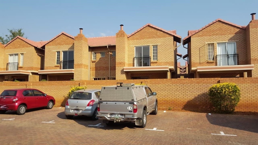 3 Bedroom Property for Sale in Montana Gauteng