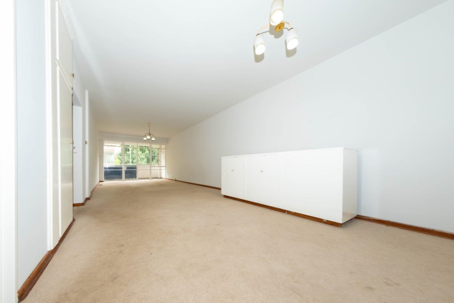 To Let 1 Bedroom Property for Rent in Riviera Gauteng