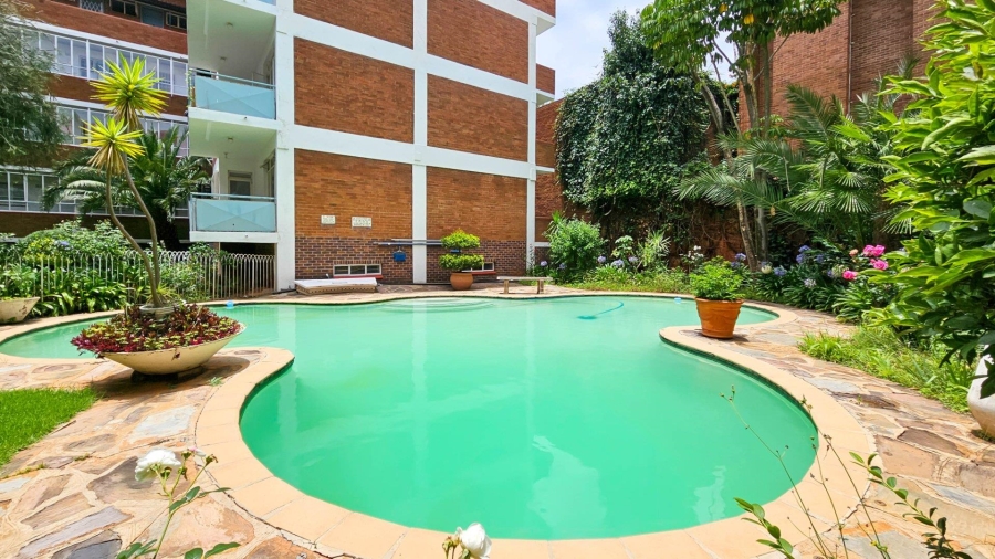 To Let 1 Bedroom Property for Rent in Riviera Gauteng