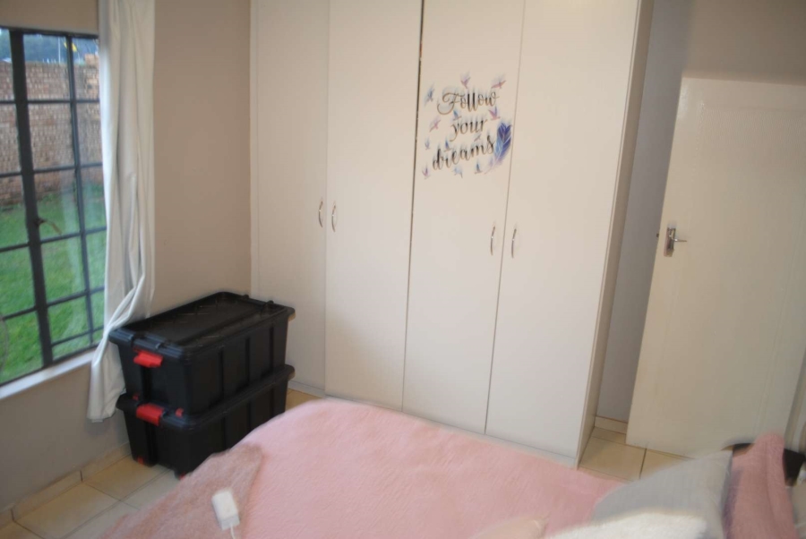 2 Bedroom Property for Sale in Kookrus Gauteng