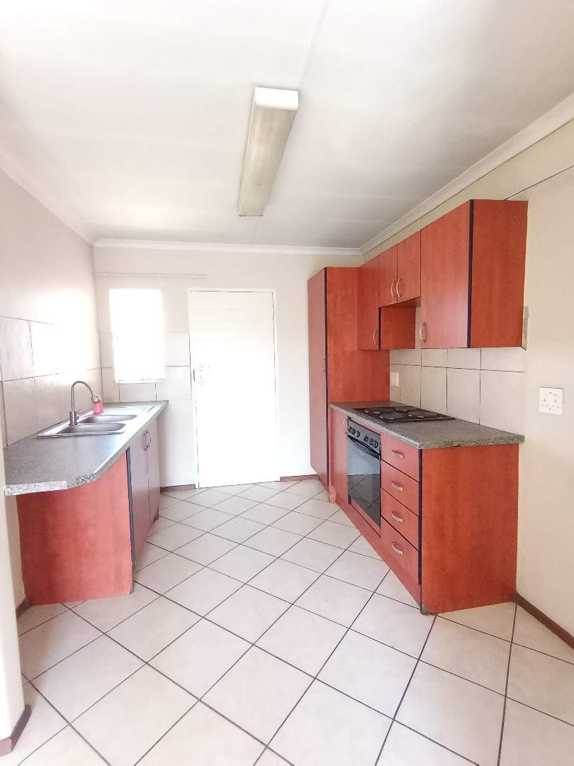 2 Bedroom Property for Sale in Terenure Gauteng