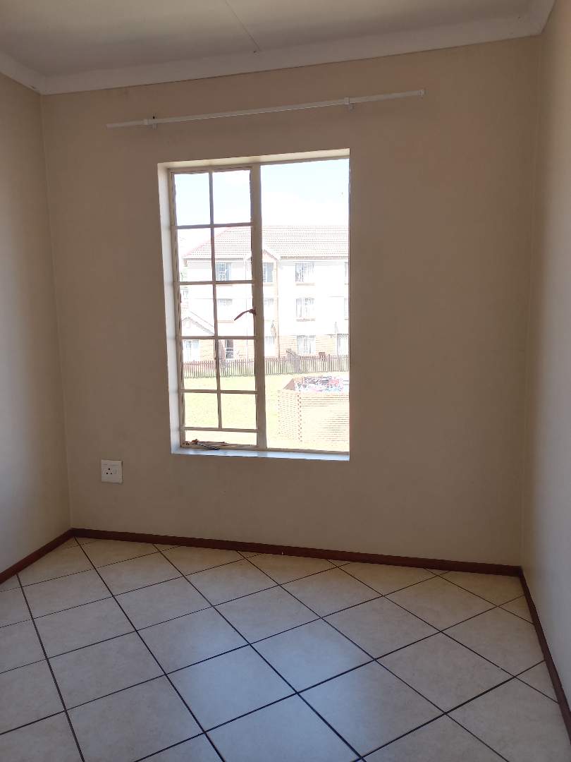 2 Bedroom Property for Sale in Terenure Gauteng