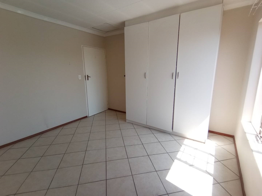 2 Bedroom Property for Sale in Terenure Gauteng