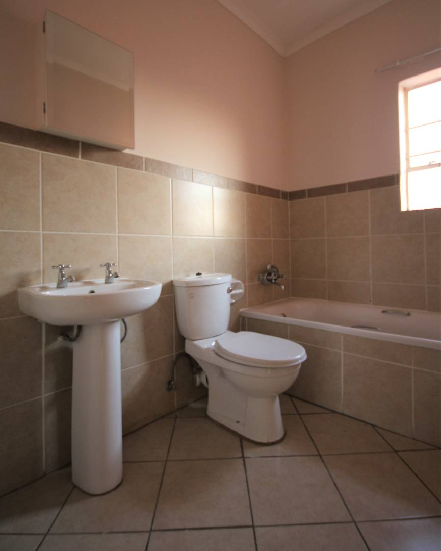 To Let 2 Bedroom Property for Rent in Hazeldean Gauteng