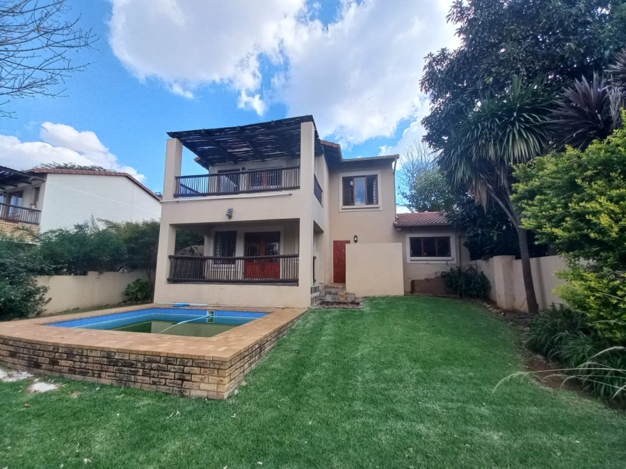 3 Bedroom Property for Sale in Willowbrook Gauteng